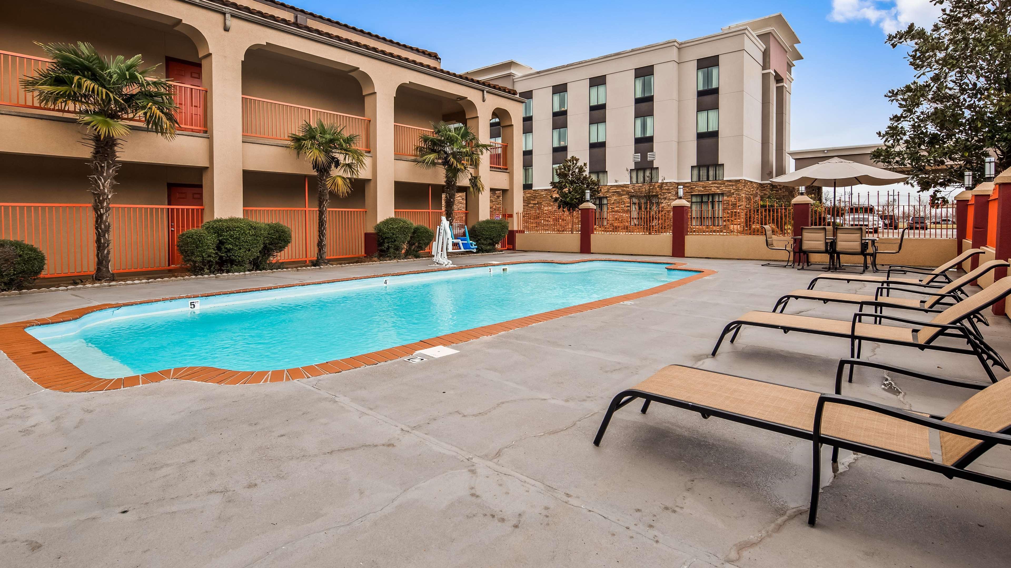 Best Western Airport Inn Monroe Eksteriør billede