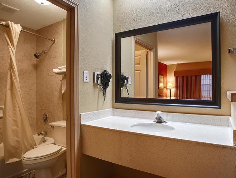 Best Western Airport Inn Monroe Eksteriør billede