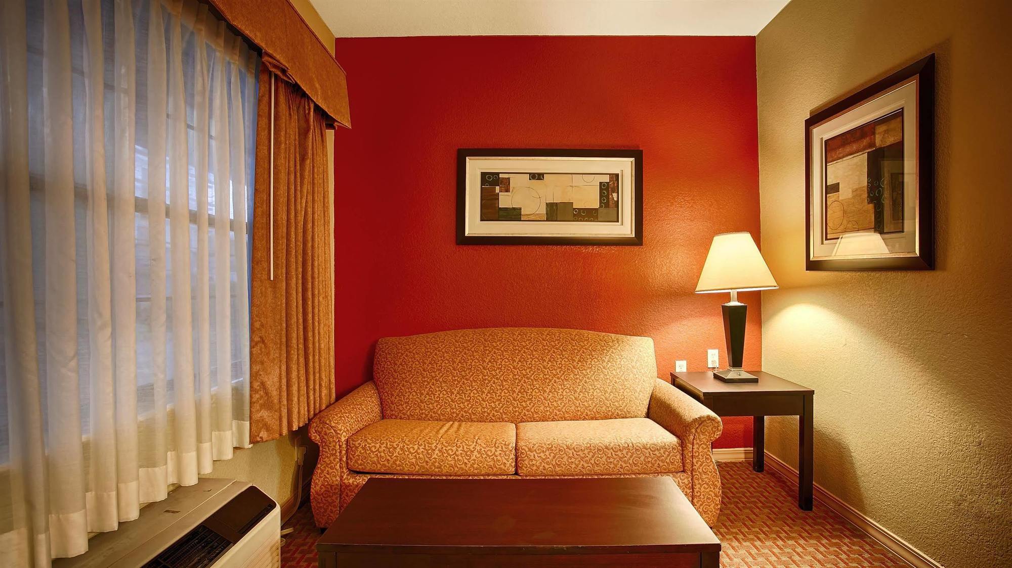 Best Western Airport Inn Monroe Eksteriør billede