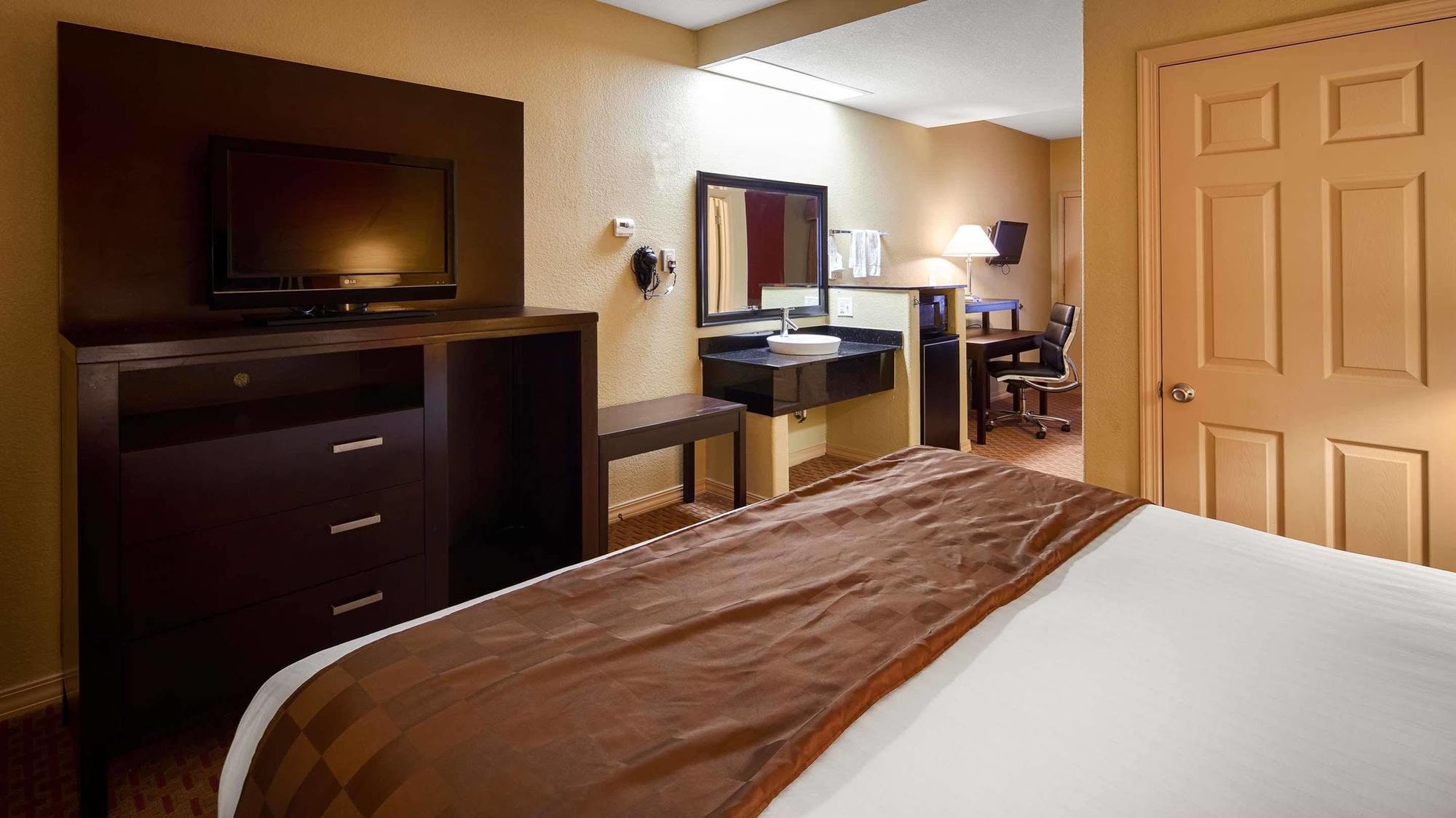 Best Western Airport Inn Monroe Eksteriør billede